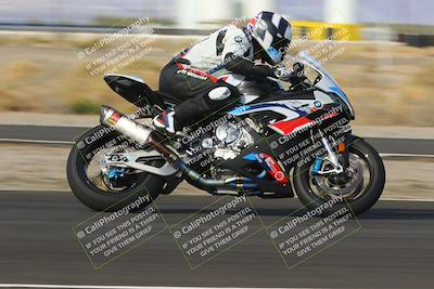 media/Dec-17-2022-SoCal Trackdays (Sat) [[224abd9271]]/Turn 16 Exit (1110am)/